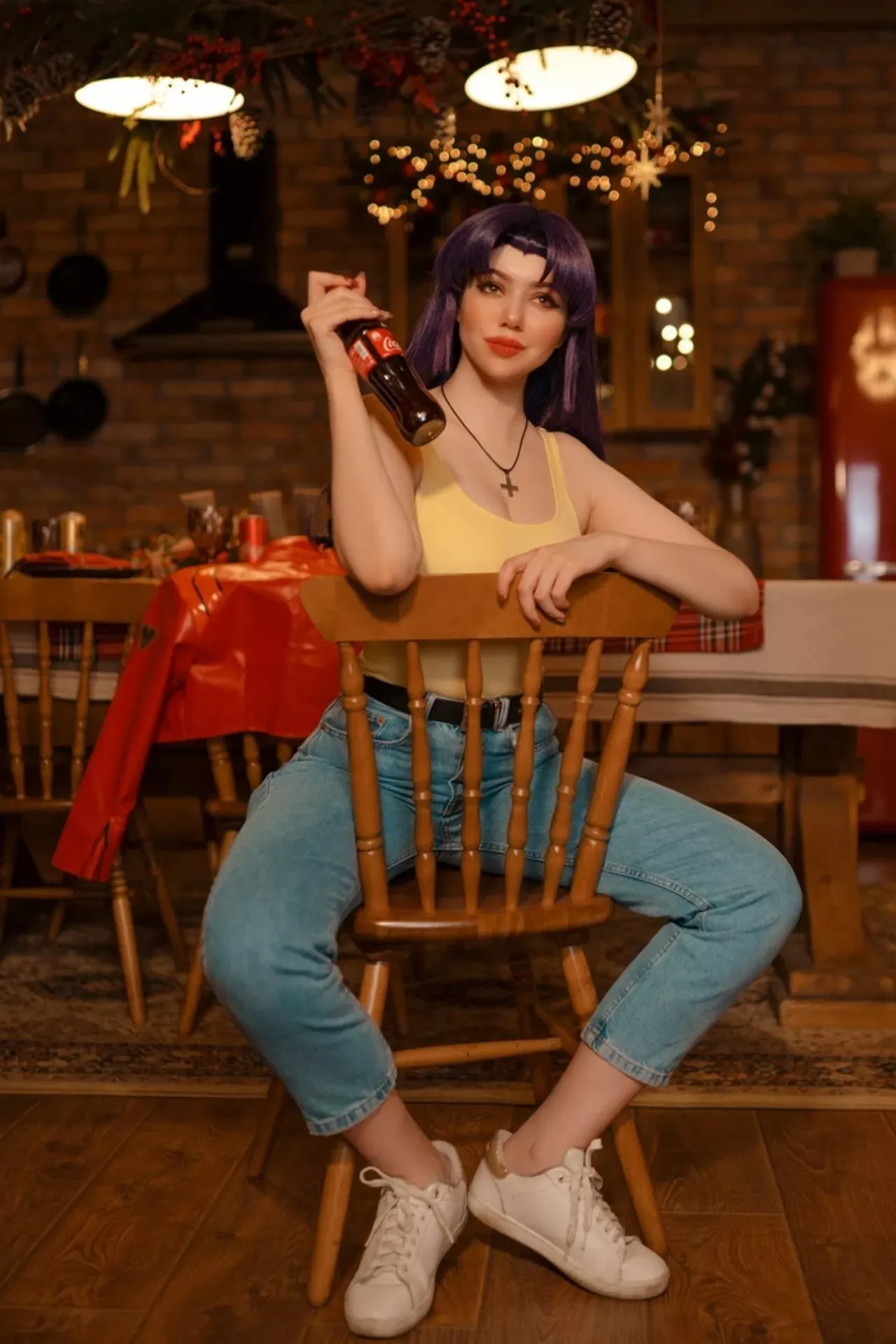 Alina Becker Cosplay Misato Katsuragi – Khi Vẻ Đẹp Gợi Cảm Gặp Thần Thái Lạnh Lùng