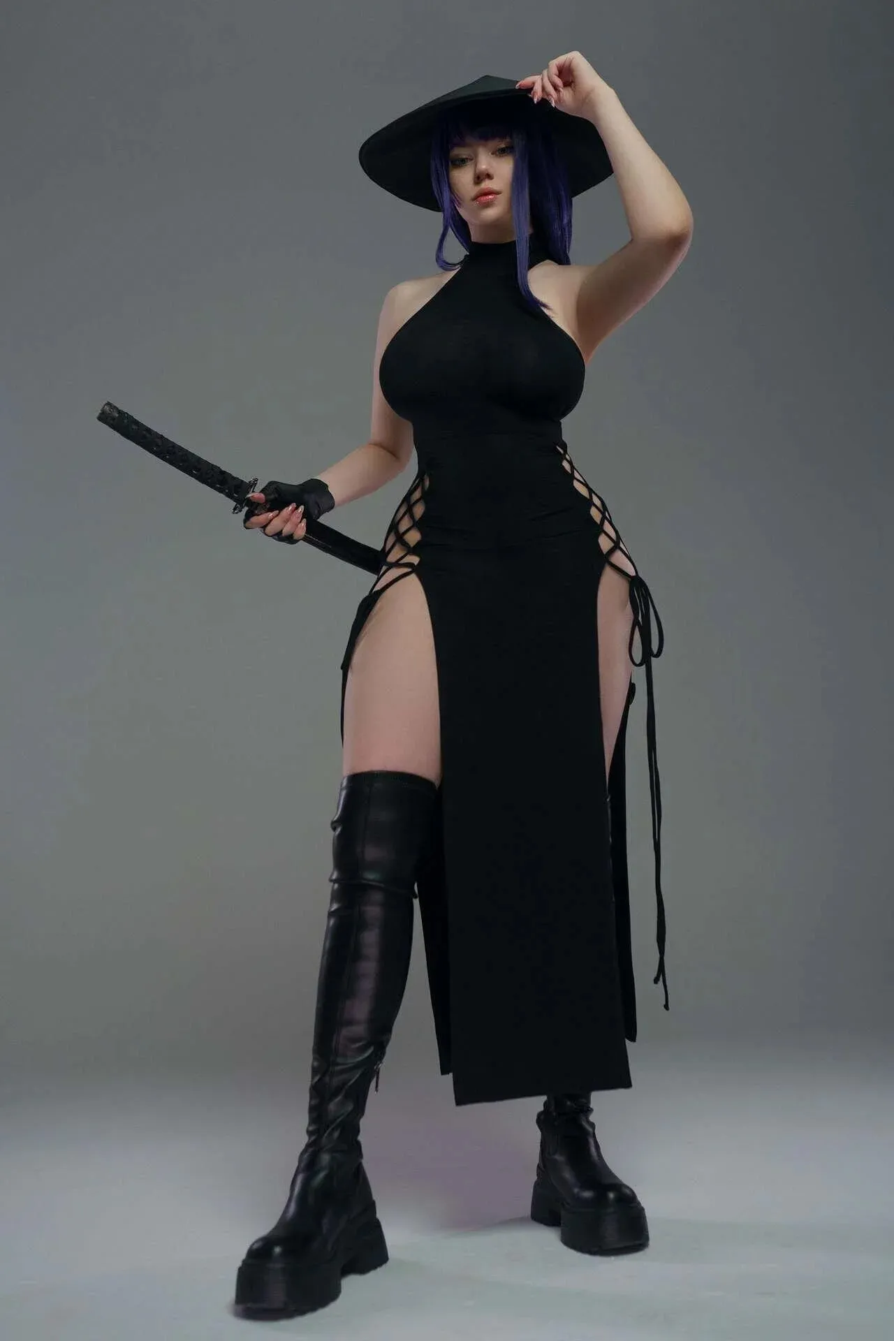 Alina Becker Gây Sốt Với Bộ Ảnh Cosplay Raiden Shogun Genshin Impact Đẹp Từng Centimet