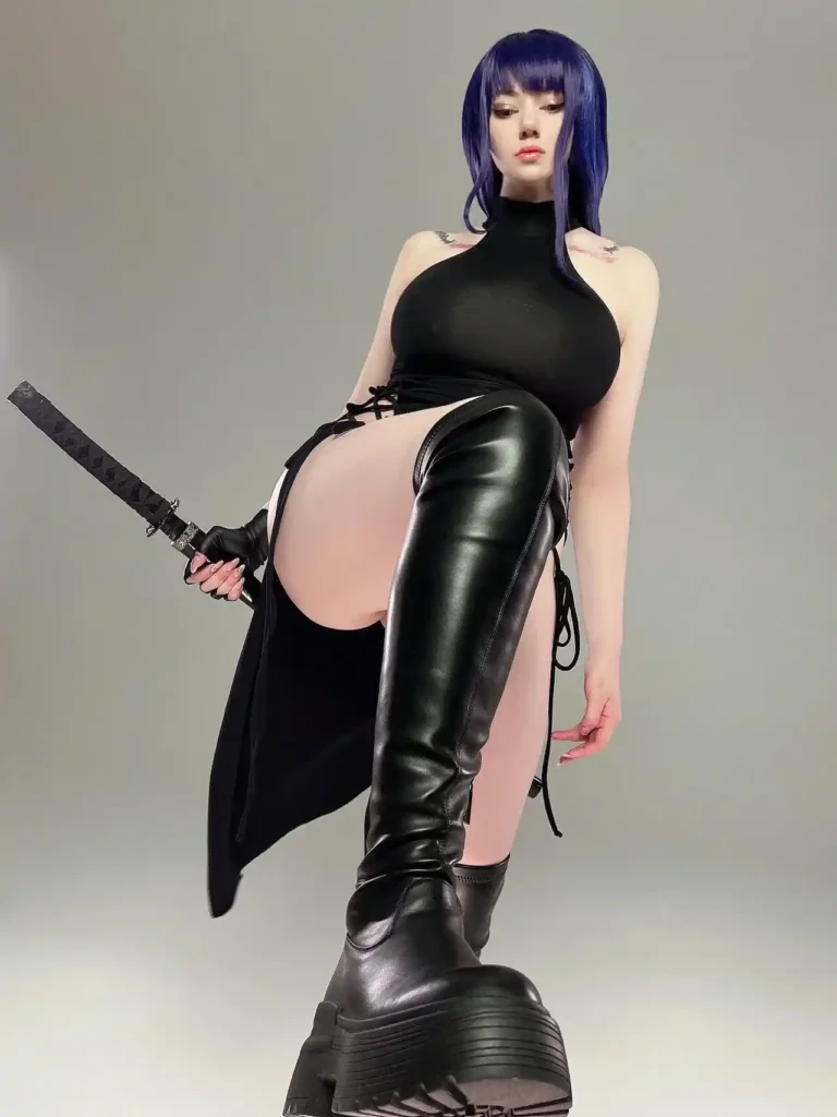 Alina Becker Gây Sốt Với Bộ Ảnh Cosplay Raiden Shogun Genshin Impact Đẹp Từng Centimet