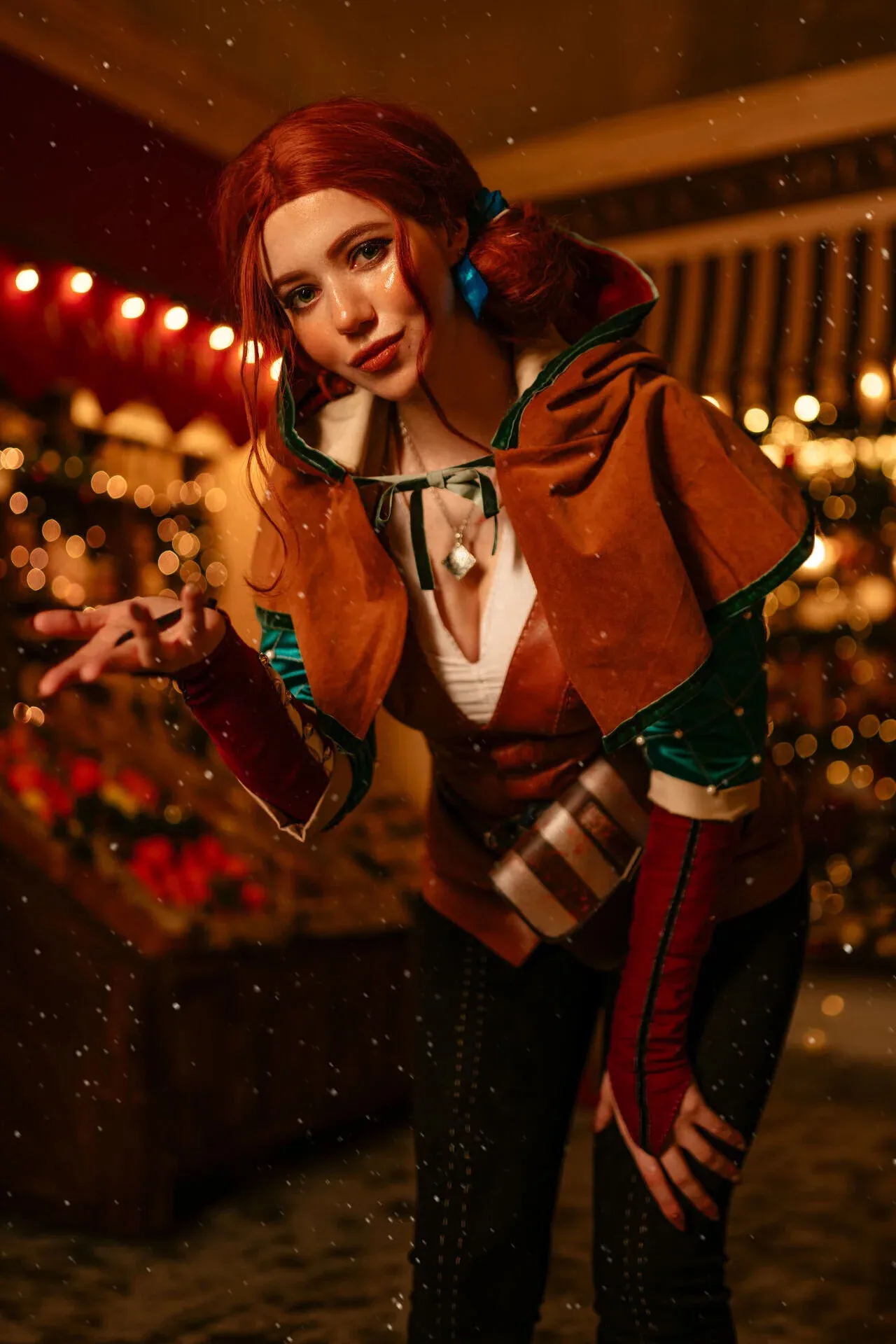 Alina Becker Hóa Thân Thành Triss Merigold – Nàng Phù Thủy Gợi Cảm Trong The Witcher