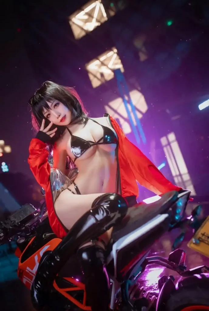 水淼Aqua Hóa Thân Thành Taihou (Azur Lane) Khiến Fan Không Thể Rời Mắt
