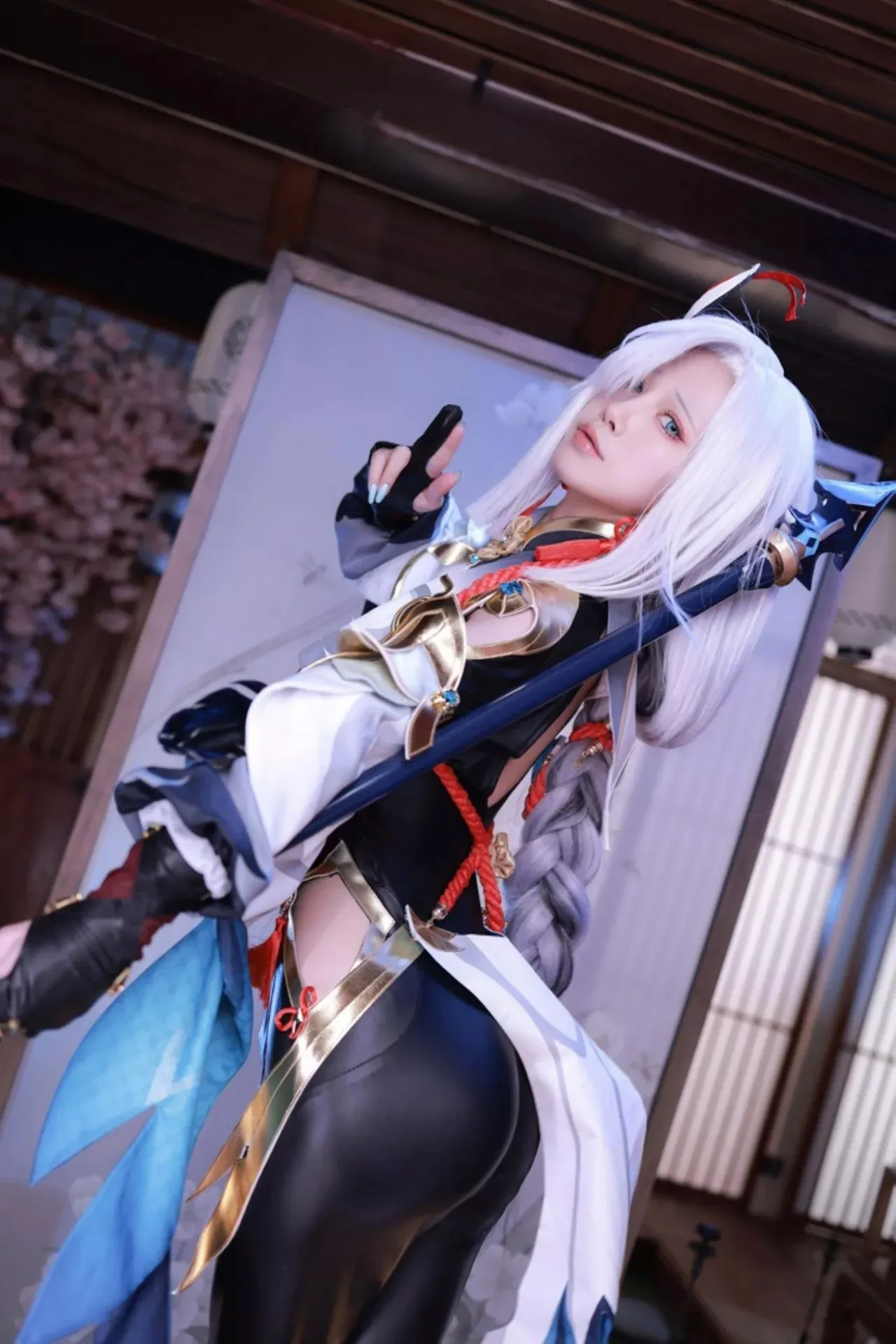 Vẻ Đẹp Thần Tiên Của Shenhe Qua Ống Kính Cosplayer 水淼Aqua